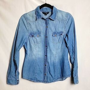 🖤 5/$20 🖤 BROOKS LEIGH.. denim/jean button up shirt..